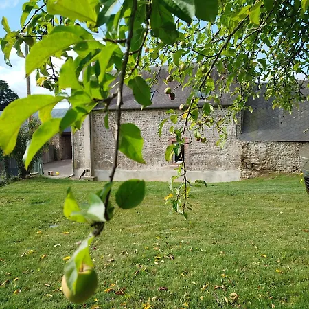 Le De La Haie Portee 펜션 *