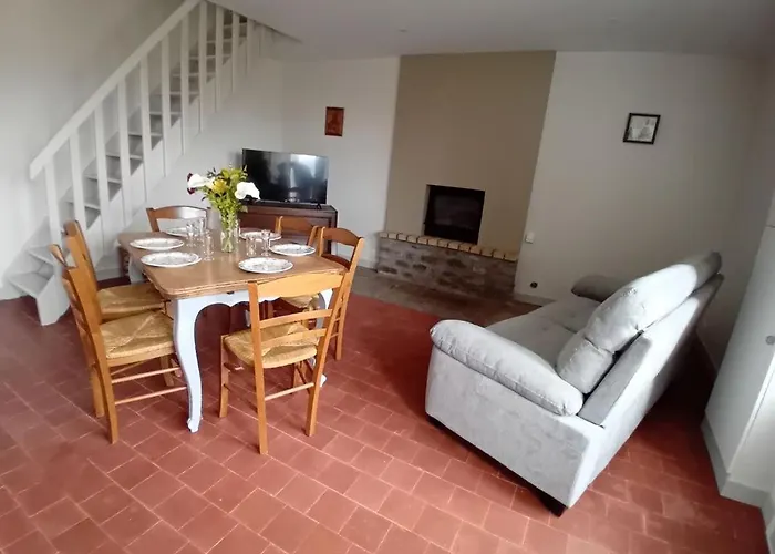 Le De La Haie Portée * Lignieres-Orgeres